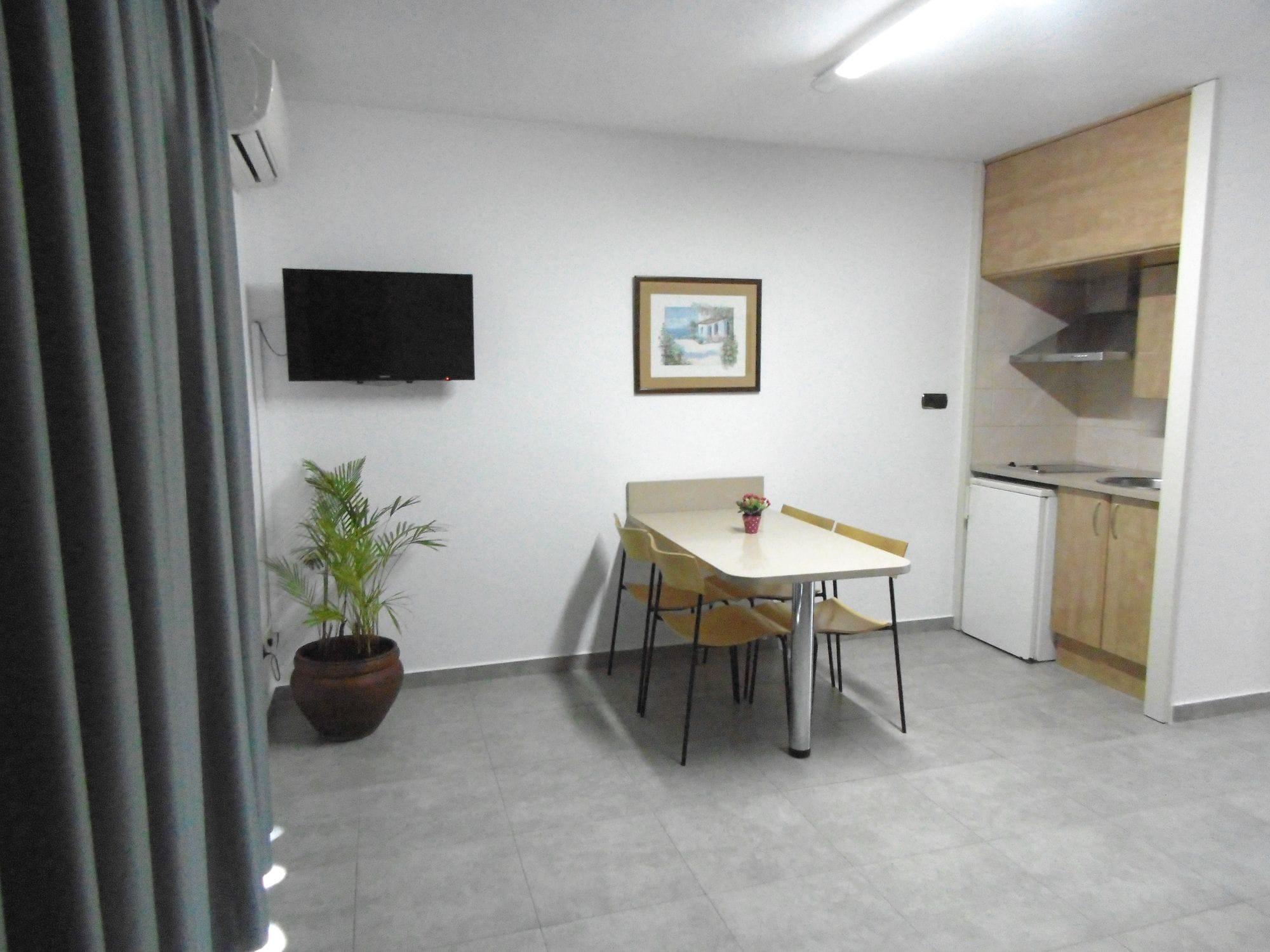 Hotel Apartamentos Solimar Калафелл Экстерьер фото