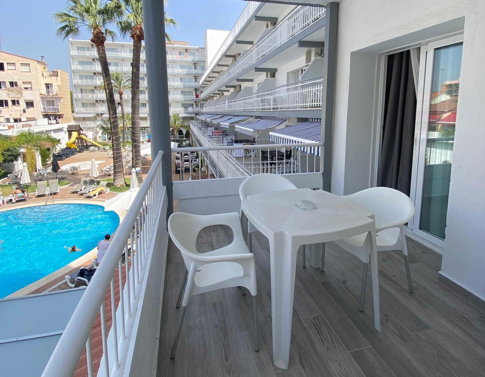 Hotel Apartamentos Solimar Калафелл Экстерьер фото
