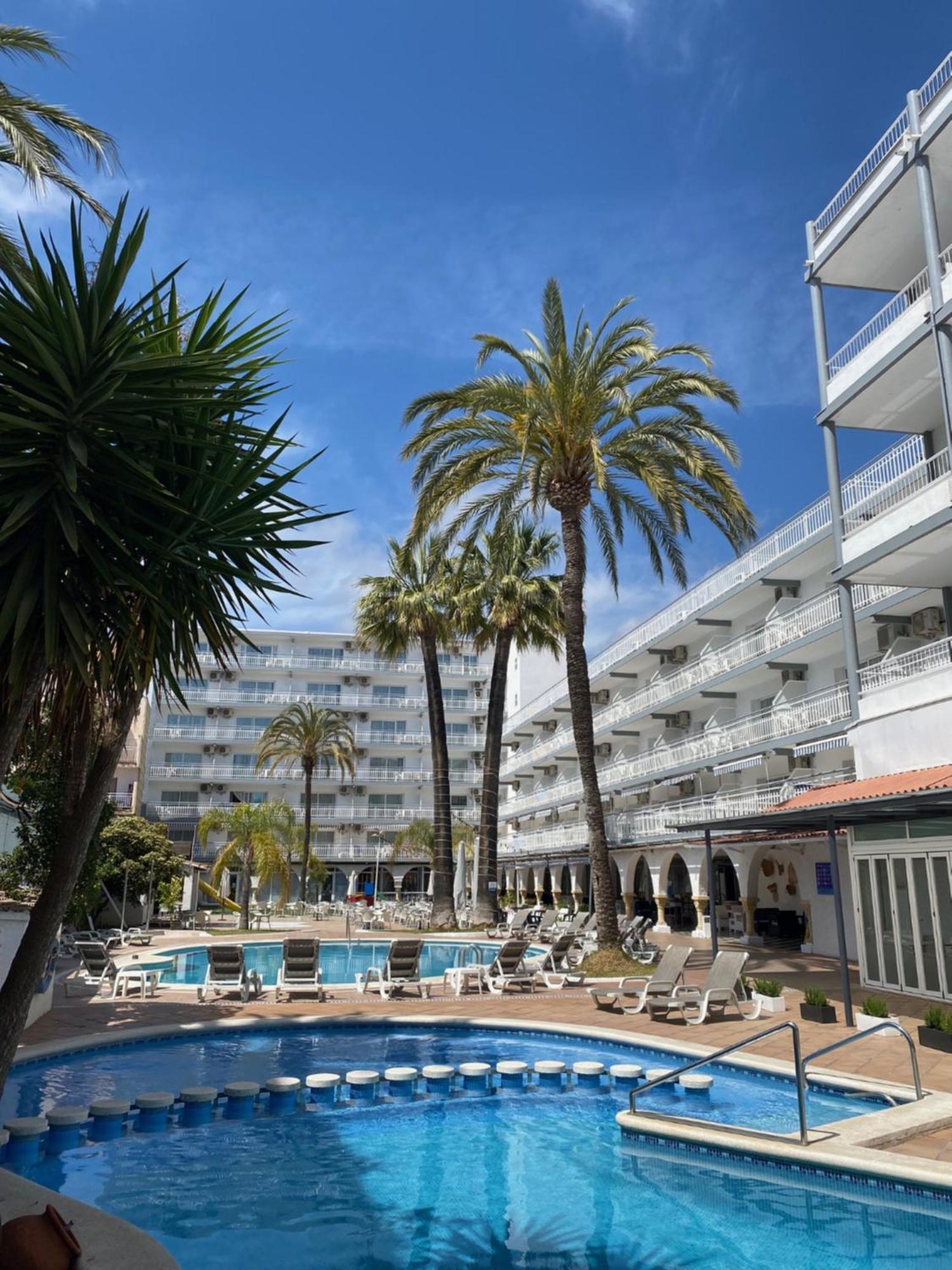 Hotel Apartamentos Solimar Калафелл Экстерьер фото